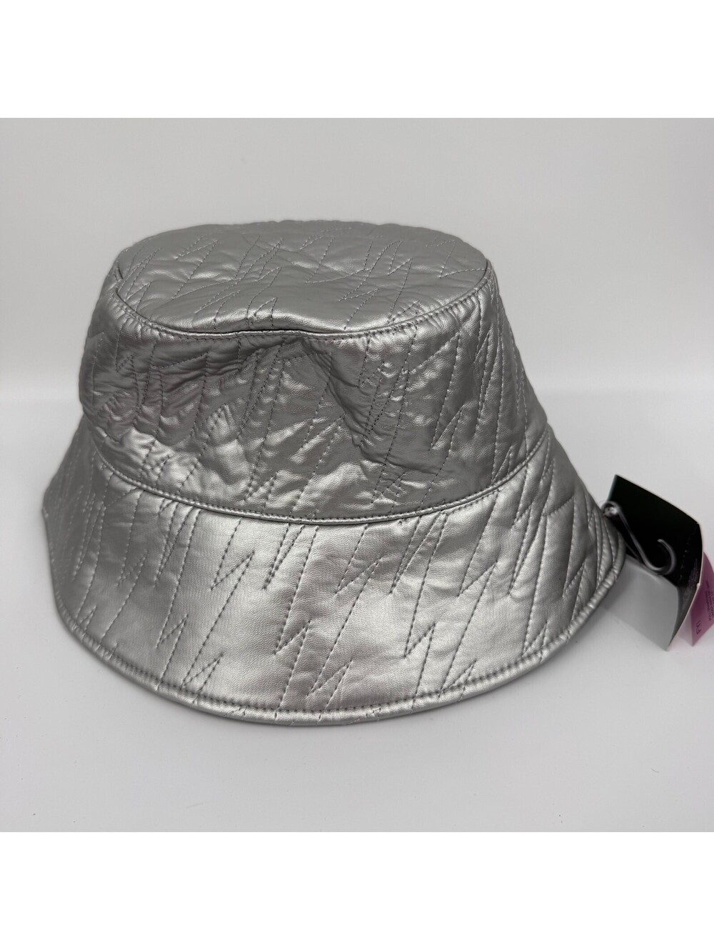 Wild Fable Unisex Trendy Bucket Hat Adjustable Sun Cap Streetwear Fashion Silver